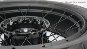 Auf- und Umbau der BMW Speichenräder in Schwarz Optik