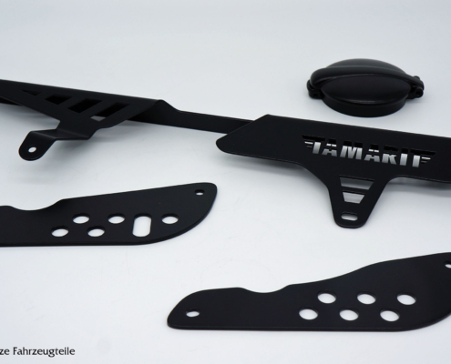 Triumph Scrambler Teile von Tamarit in schwarz matt